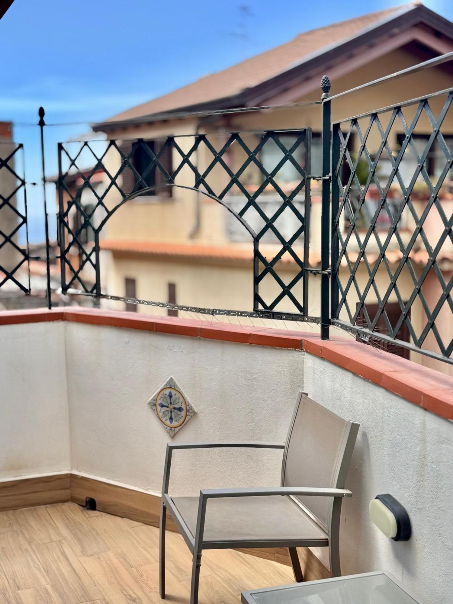 Taormina'S Sun Bed & Breakfast Exterior photo
