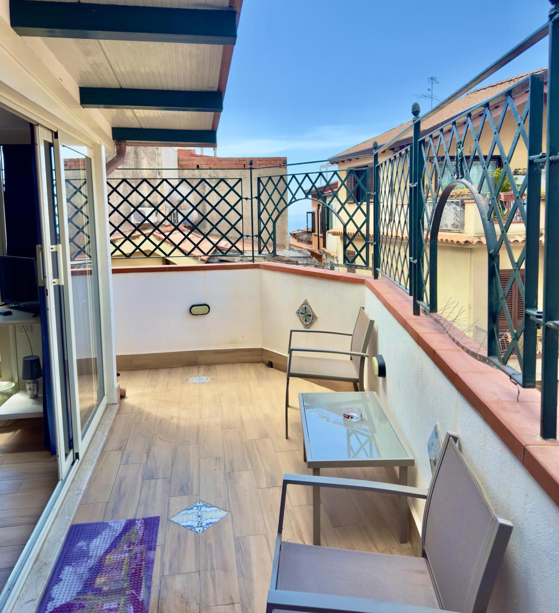 Taormina'S Sun Bed & Breakfast Exterior photo